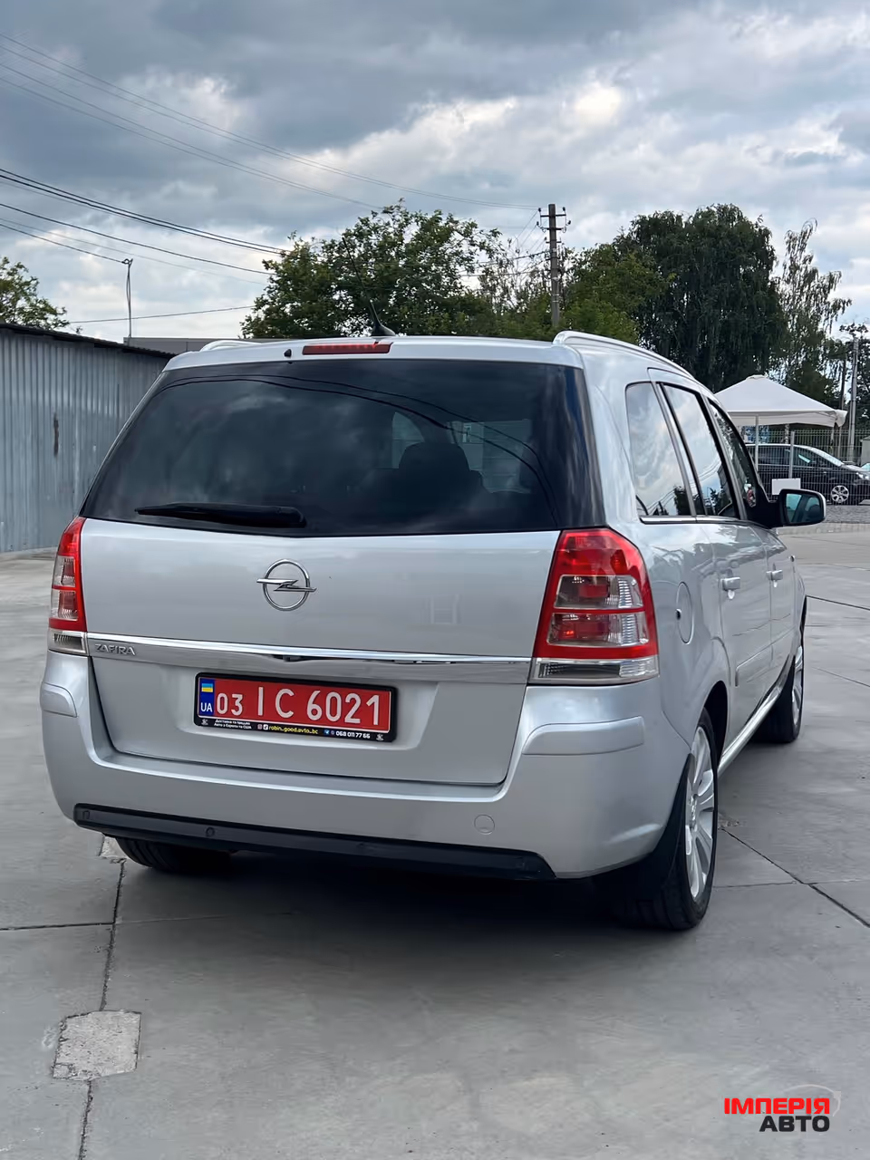 Opel Zafira - фото 14