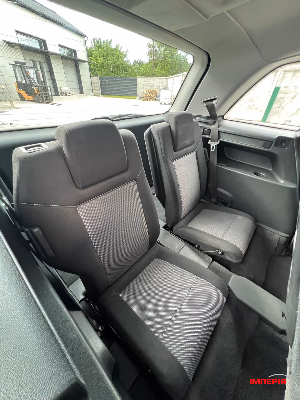 Opel Zafira - фото 29