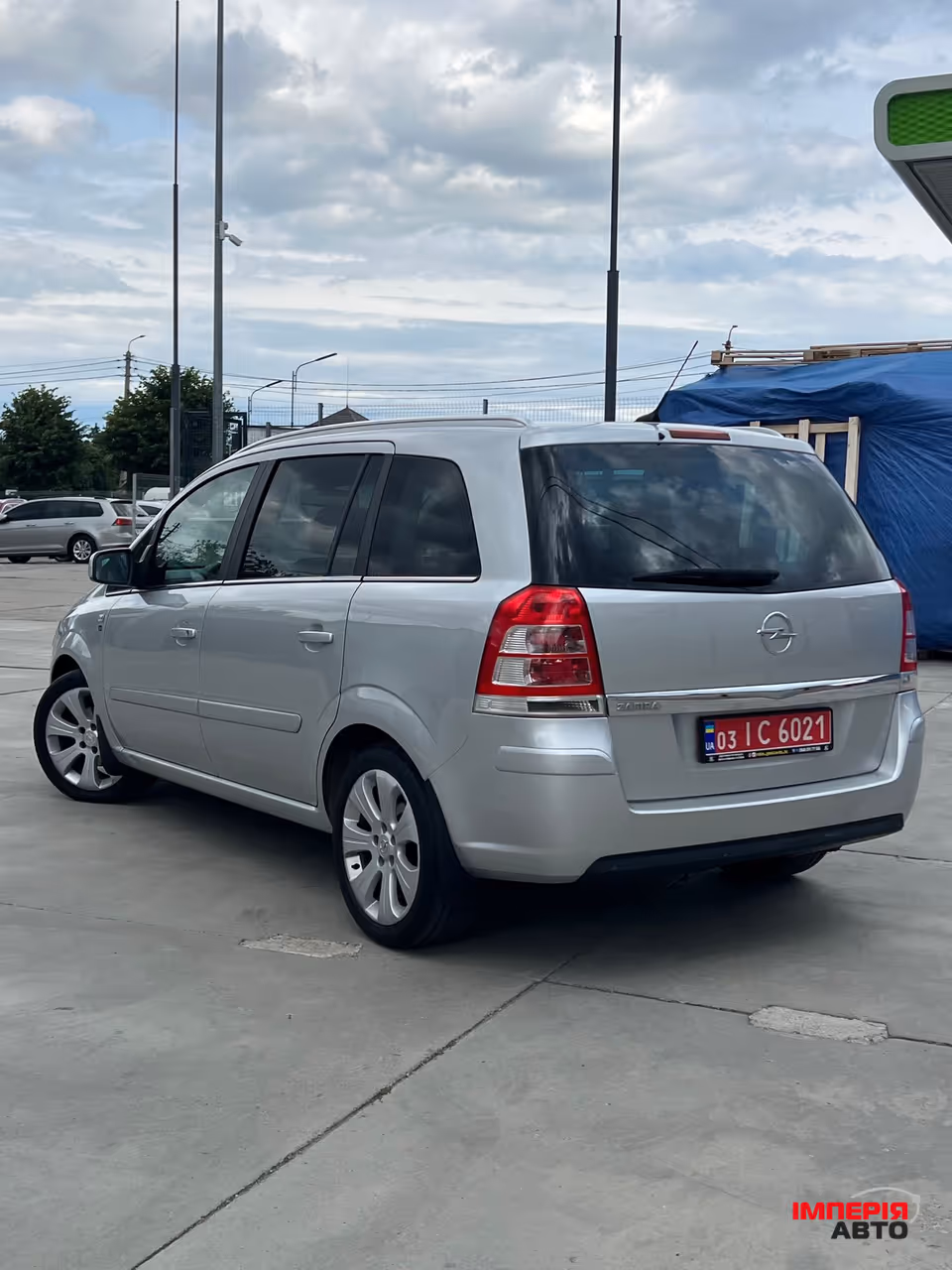 Opel Zafira - фото 2