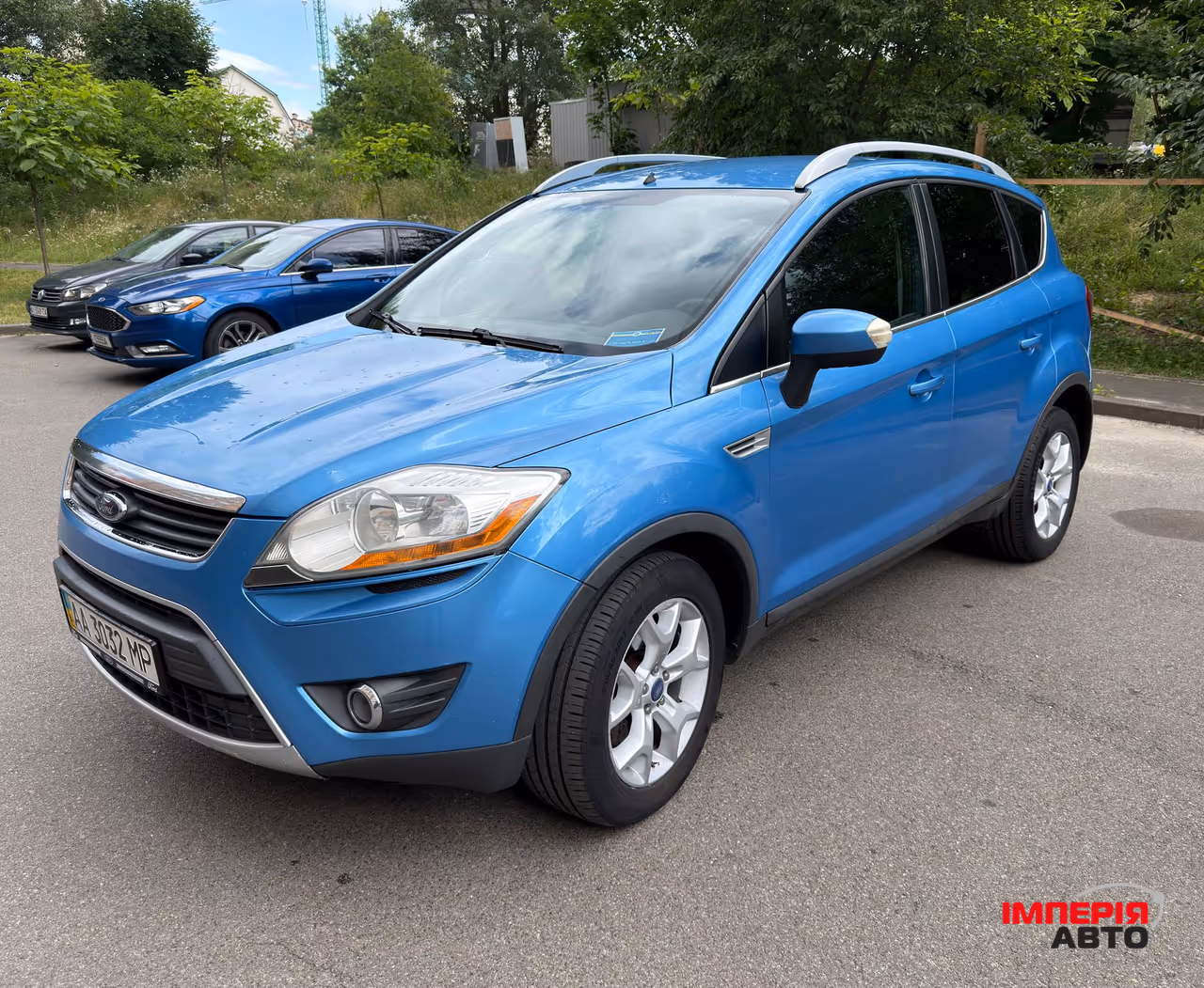Ford Kuga - фото 1