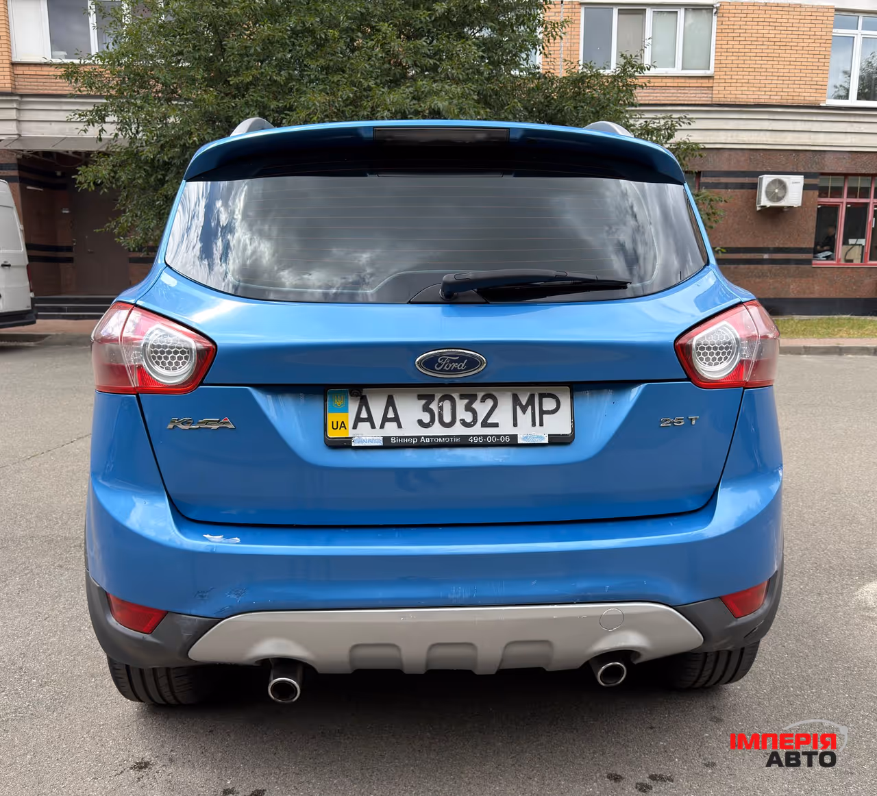Ford Kuga - фото 7