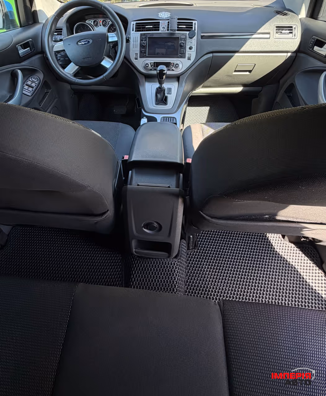 Ford Kuga - фото 13