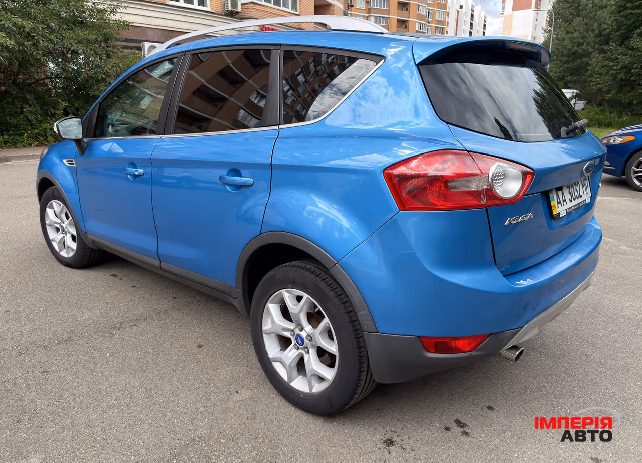 Ford Kuga - фото 5