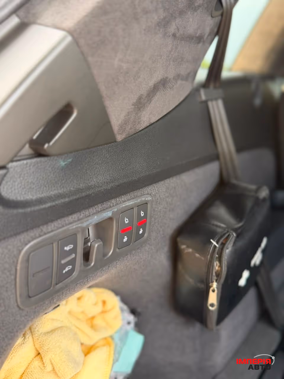 Audi Q7 - фото 22
