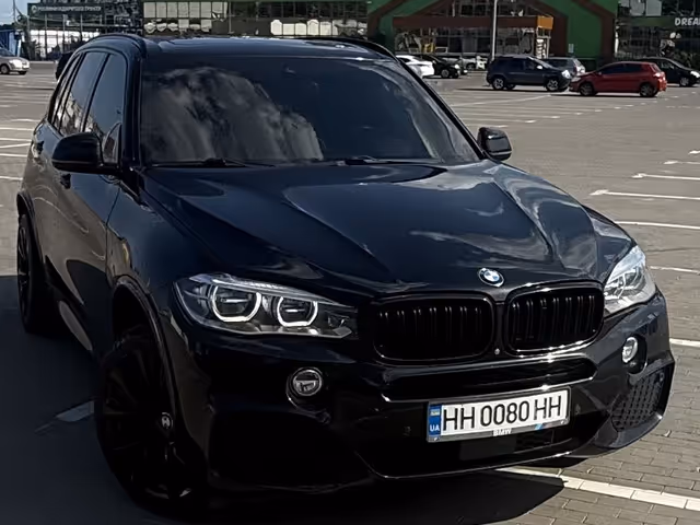 BMW X5 - фото 4