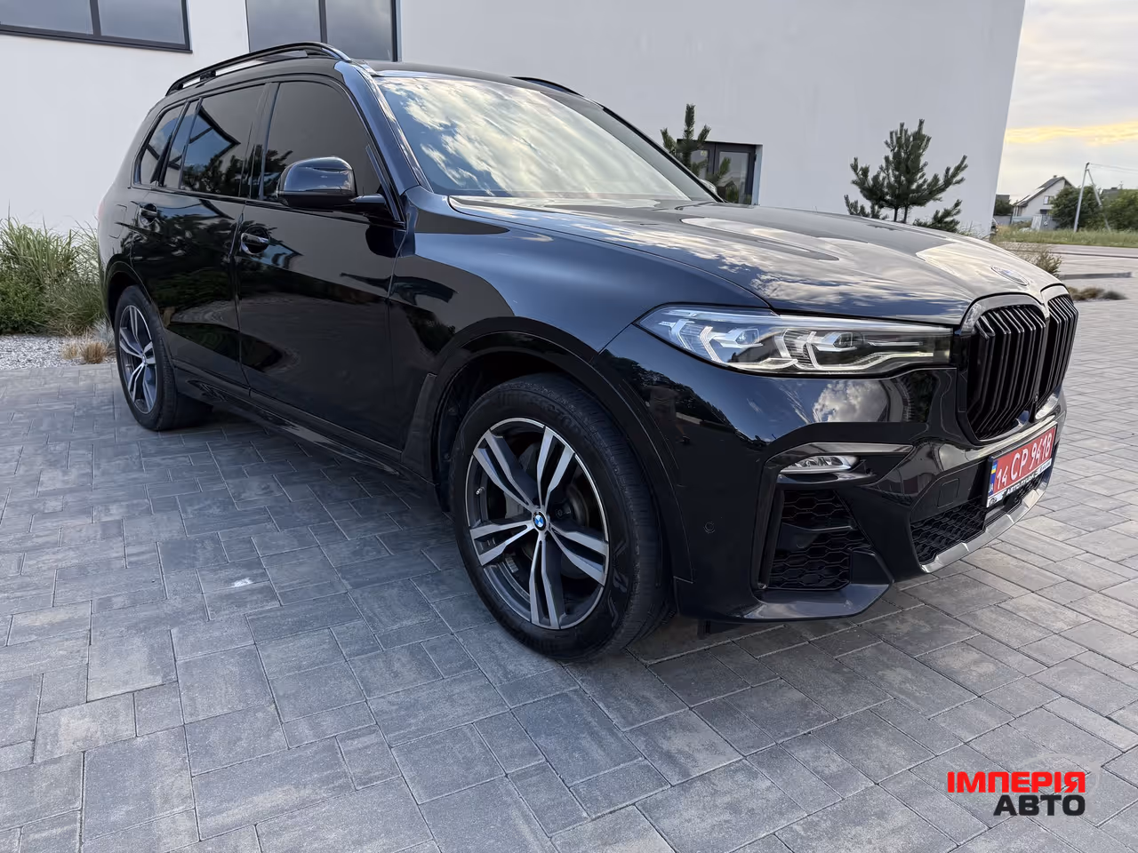 BMW X7 - фото 5