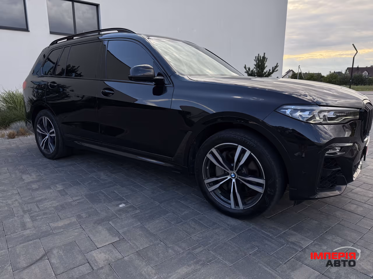 BMW X7 - фото 18