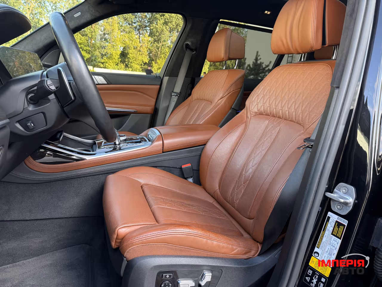 BMW X7 - фото 21