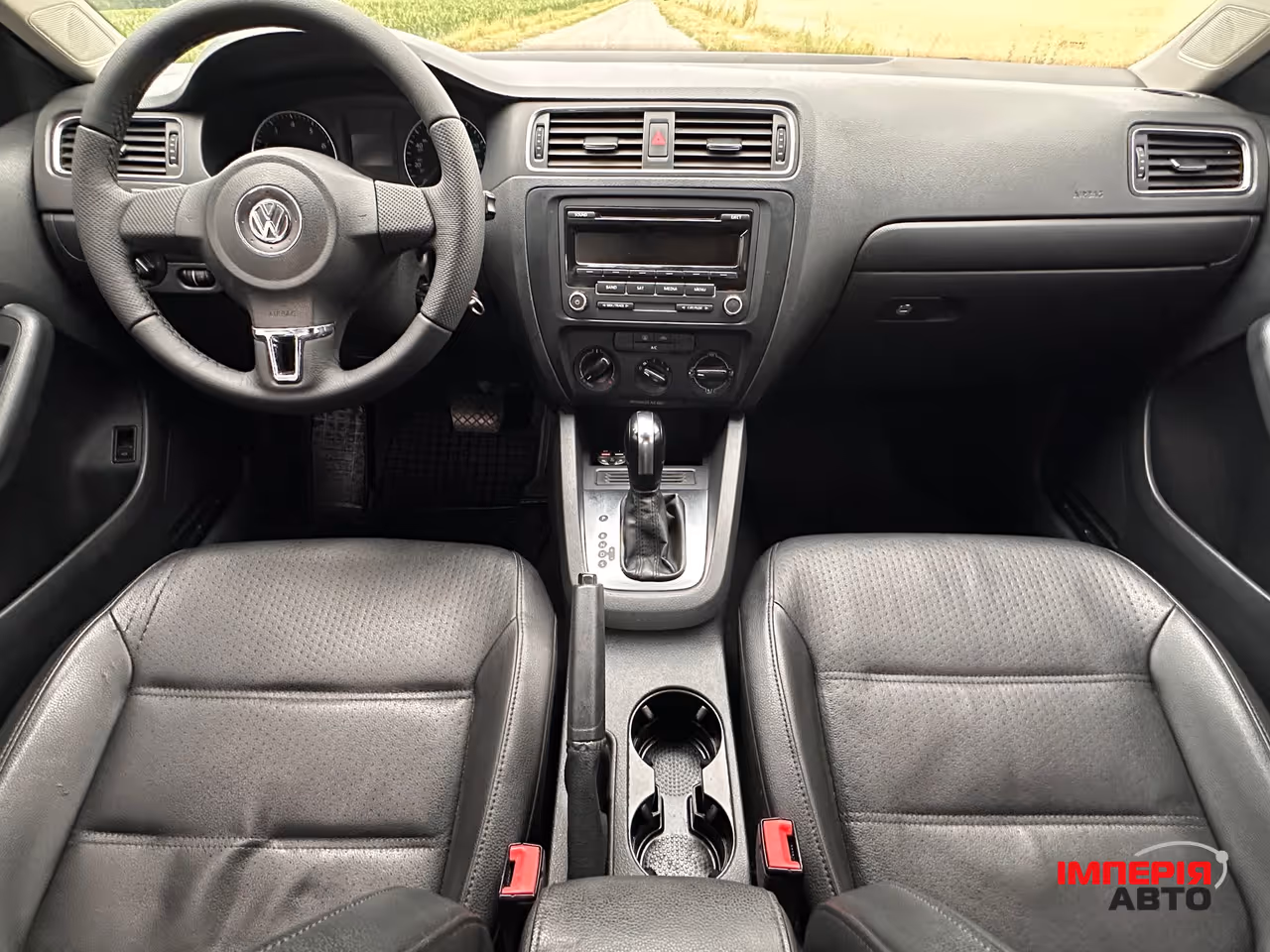 Volkswagen Jetta - фото 26