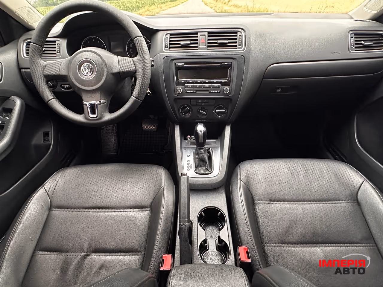 Volkswagen Jetta - фото 25