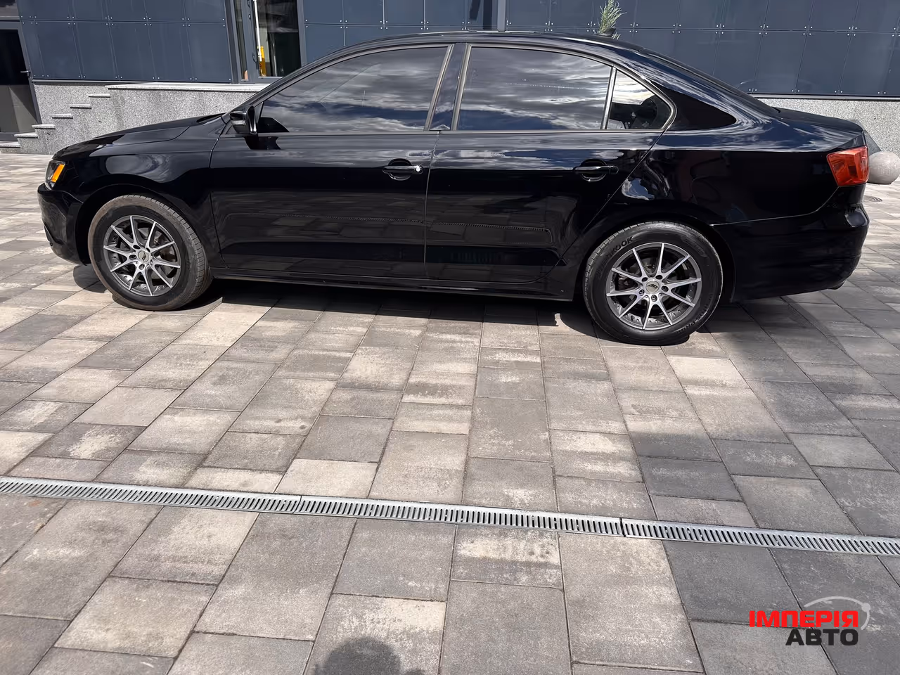 Volkswagen Jetta - фото 3