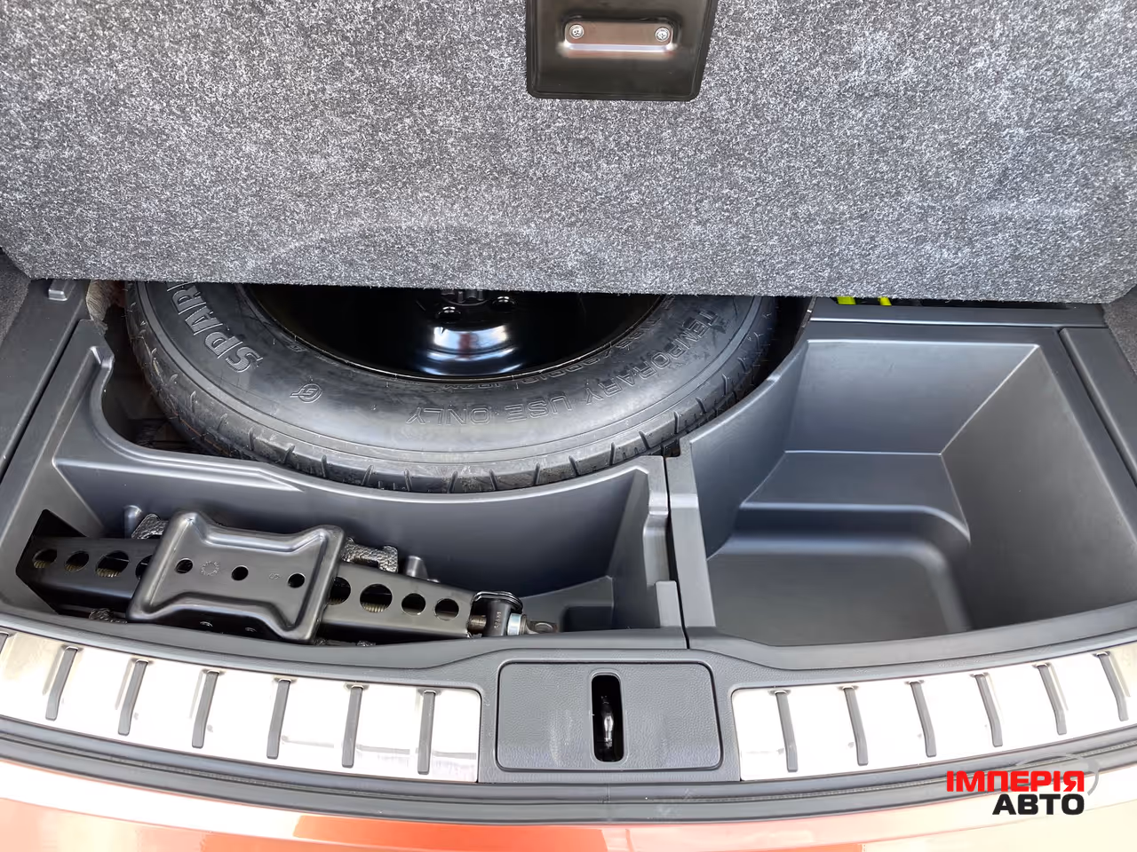Lexus RX - фото 7