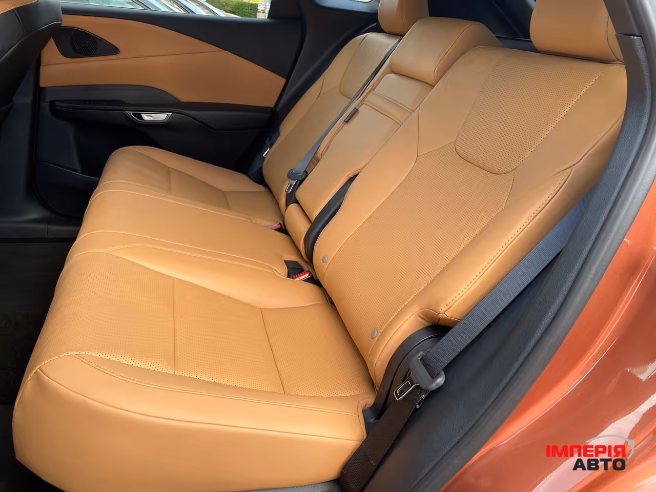 Lexus RX - фото 18