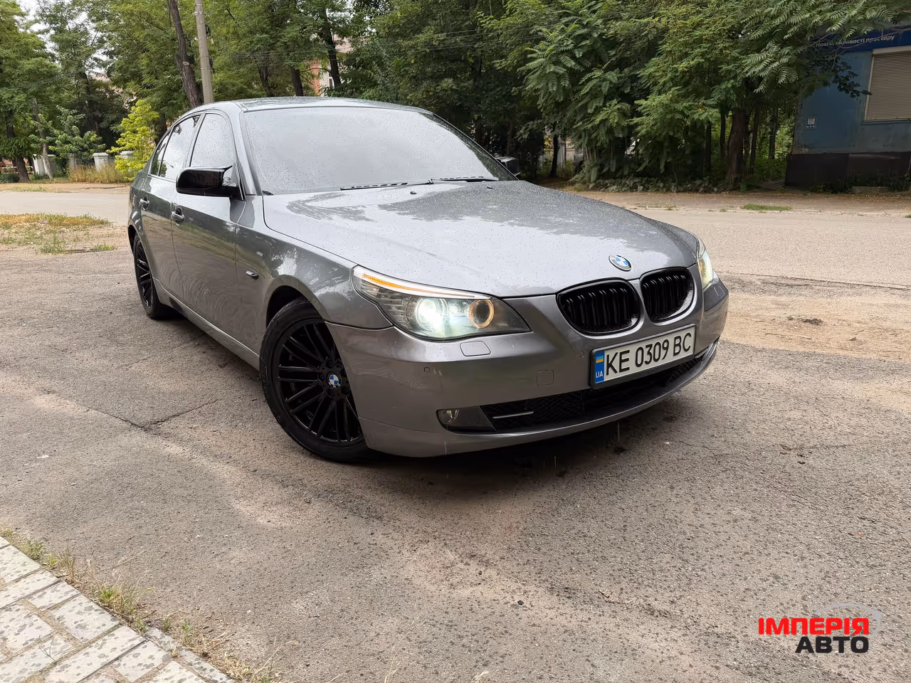 BMW 5 серії - фото 11