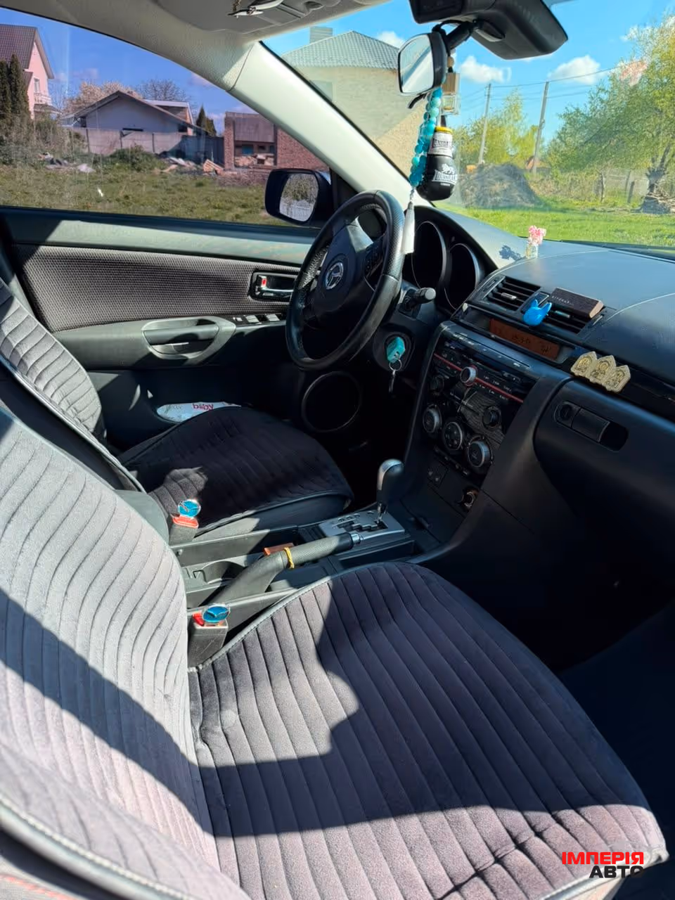 Mazda 3 - фото 5