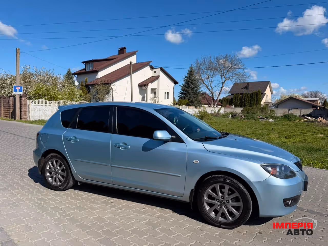 Mazda 3 - фото 4