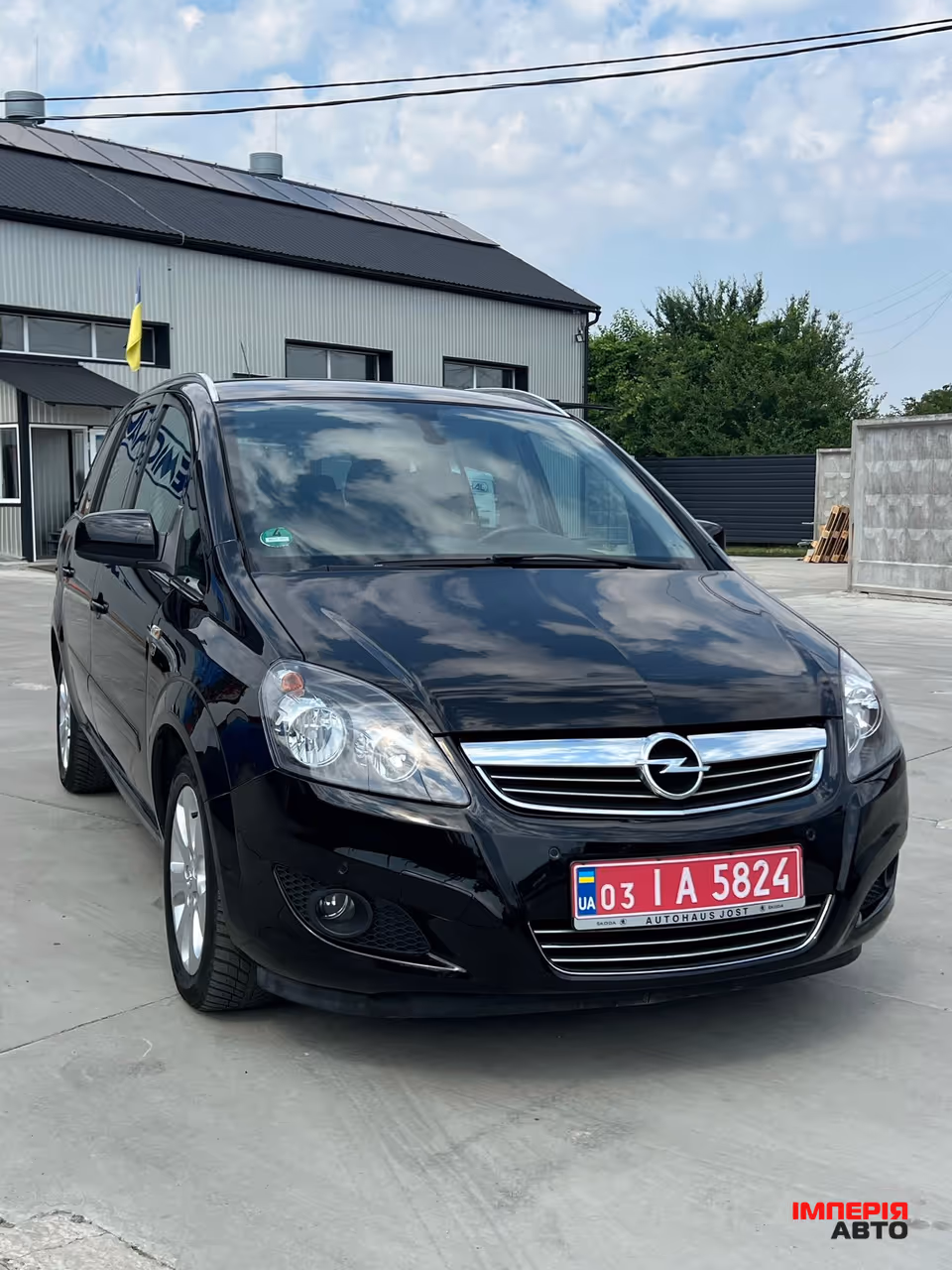 Opel Zafira - фото 8
