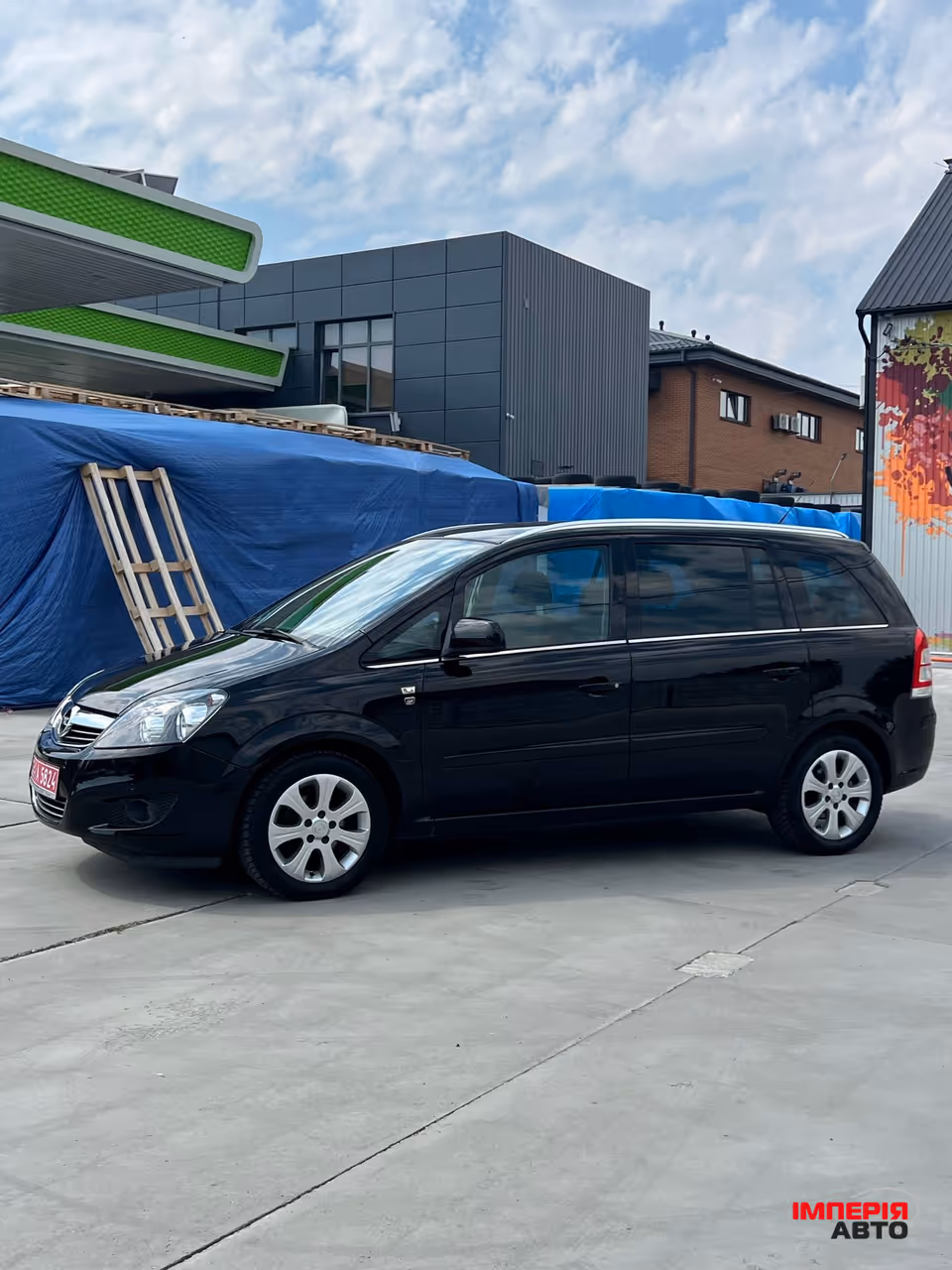 Opel Zafira - фото 24