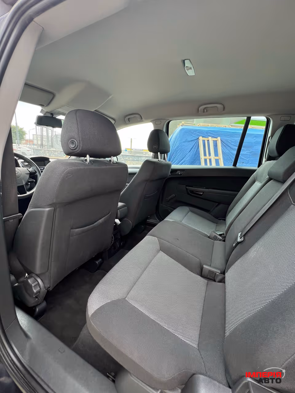 Opel Zafira - фото 32
