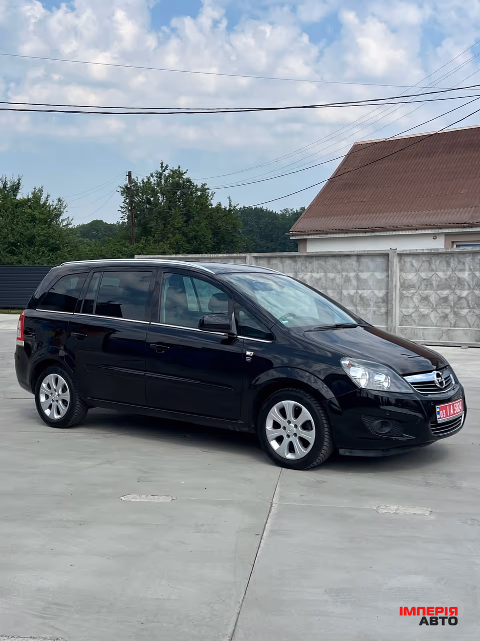 Opel Zafira - фото 11