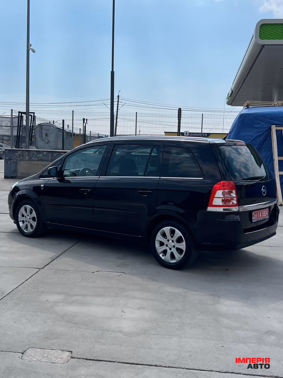 Opel Zafira - фото 21