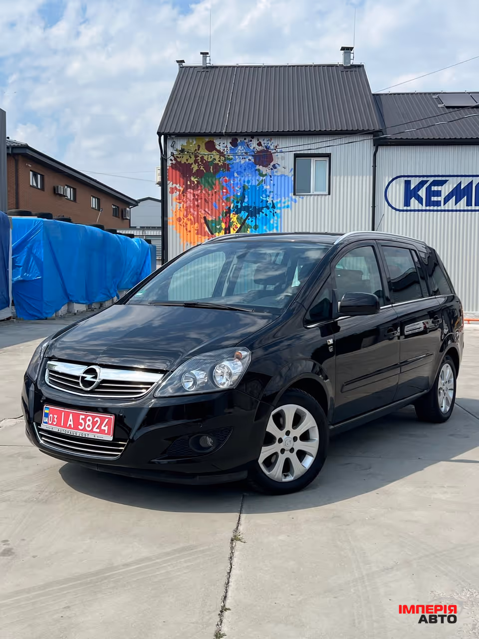 Opel Zafira - фото 1