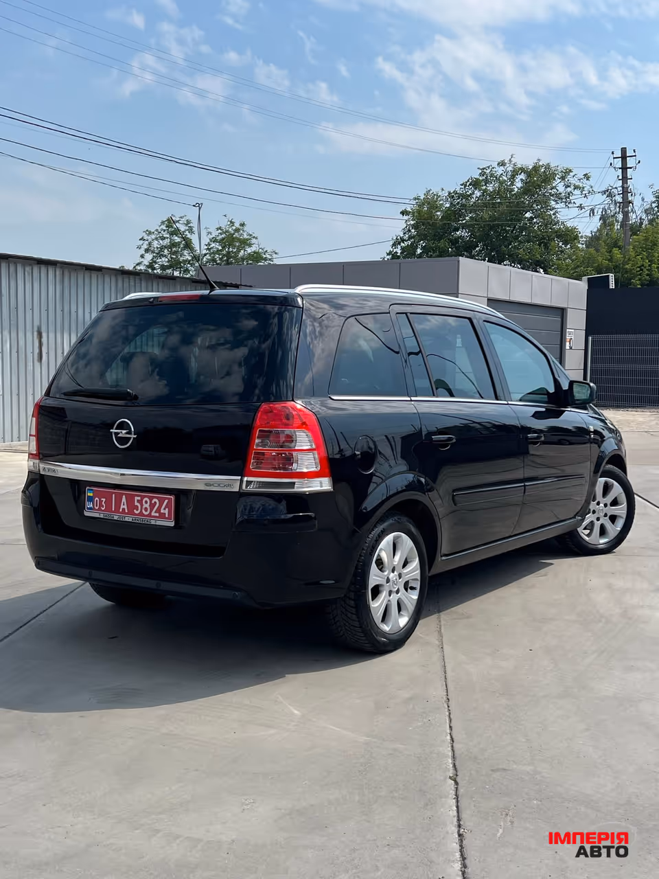 Opel Zafira - фото 3