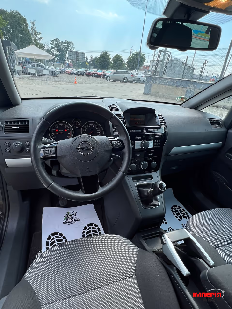 Opel Zafira - фото 27