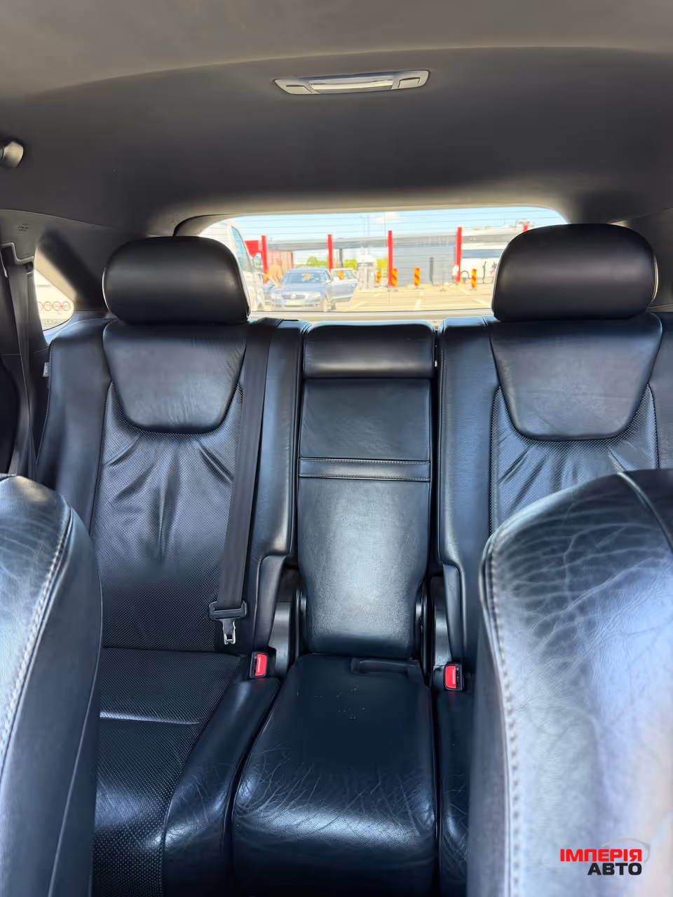Lexus RX - фото 7