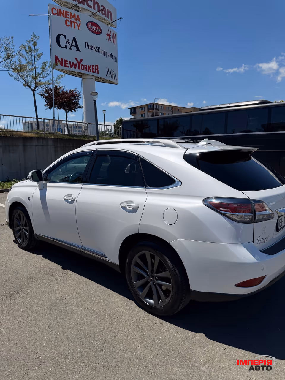 Lexus RX - фото 3