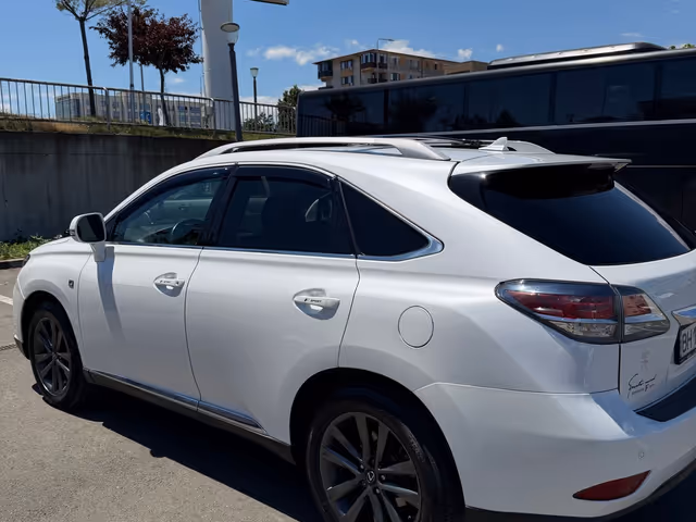 Lexus RX - фото 3