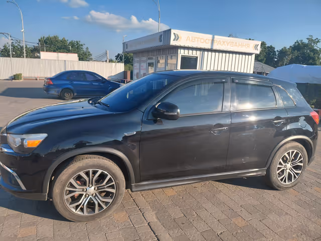 Mitsubishi Outlander Sport - фото 4