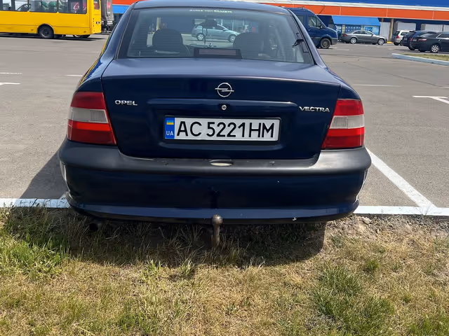Opel Vectra - фото 4
