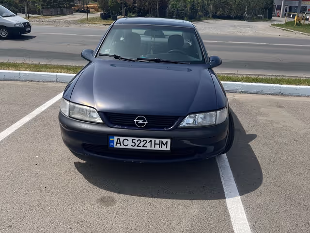 Opel Vectra - фото 2