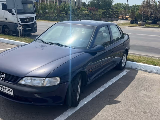 Opel Vectra - фото 3