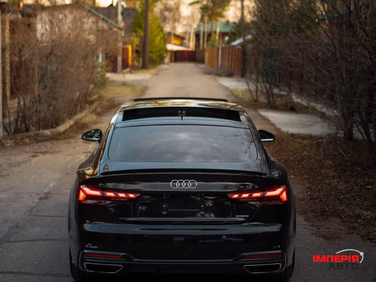 Audi A5 - фото 2