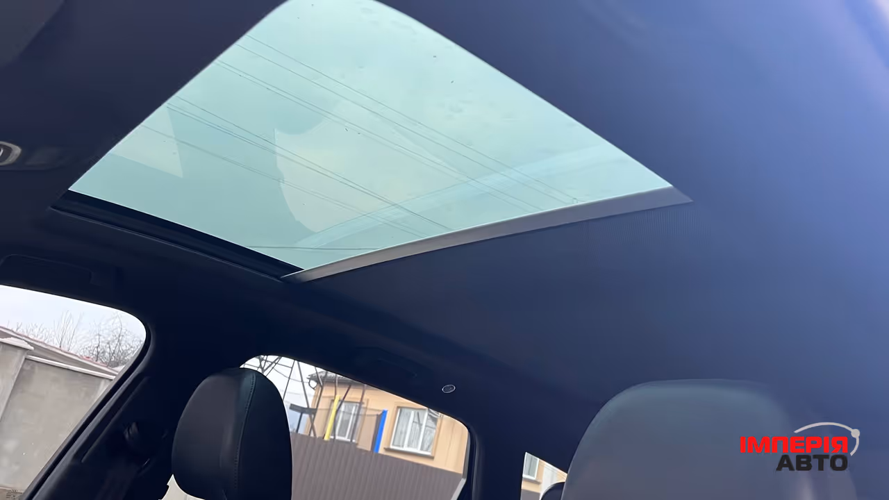 Audi Q7 - фото 16