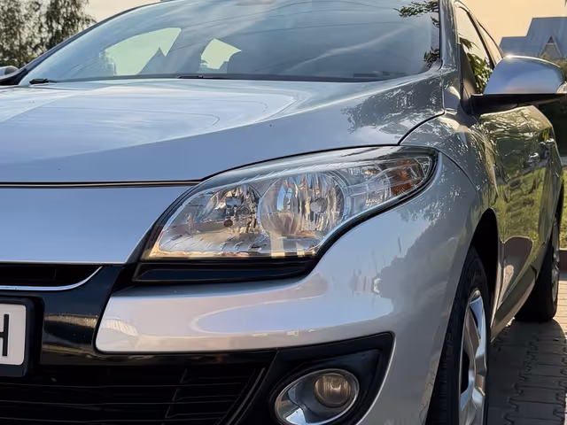 Renault Megane - фото 5