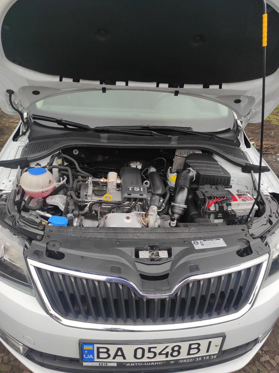 Skoda Rapid - фото 11