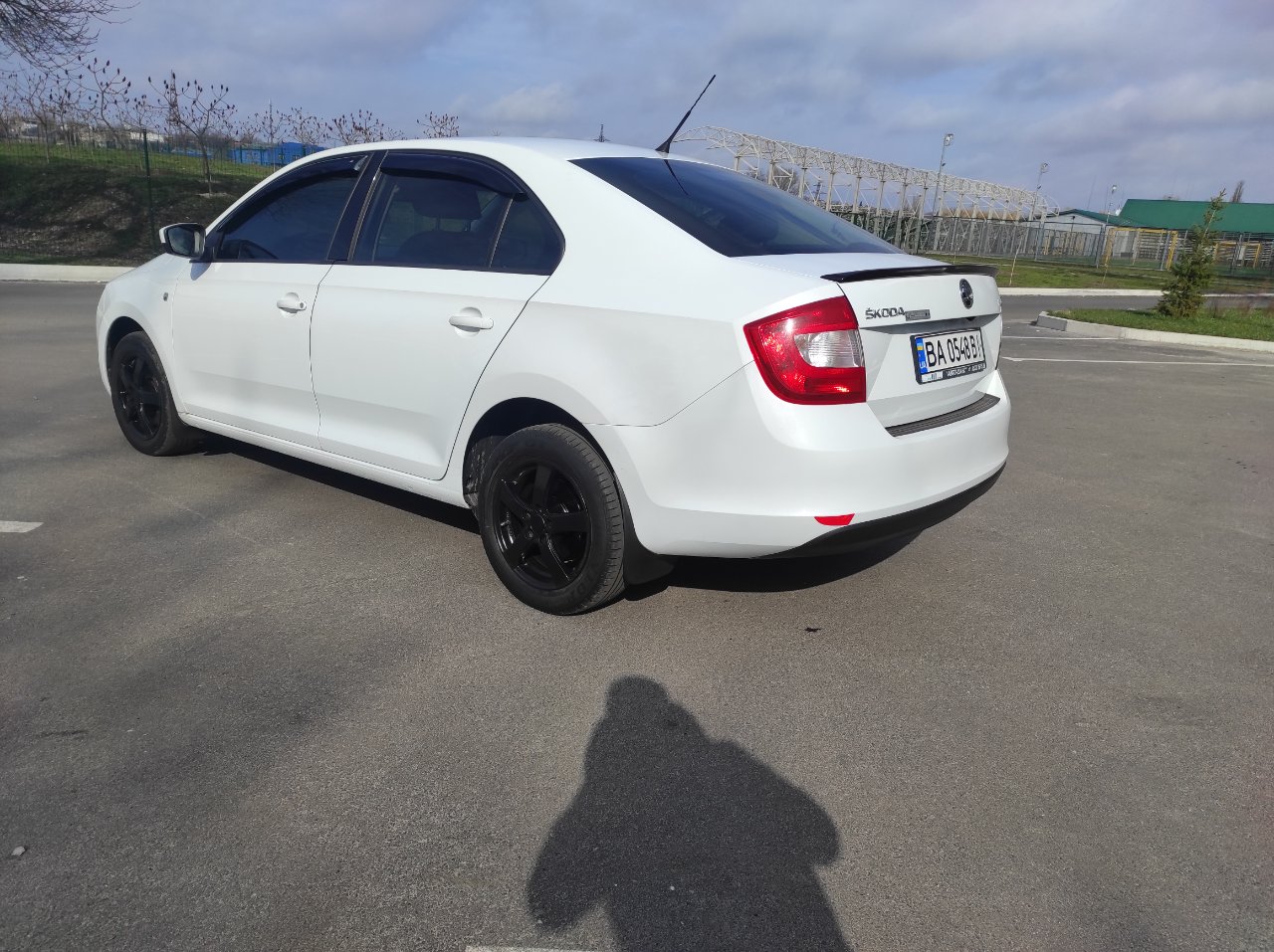 Skoda Rapid - фото 18