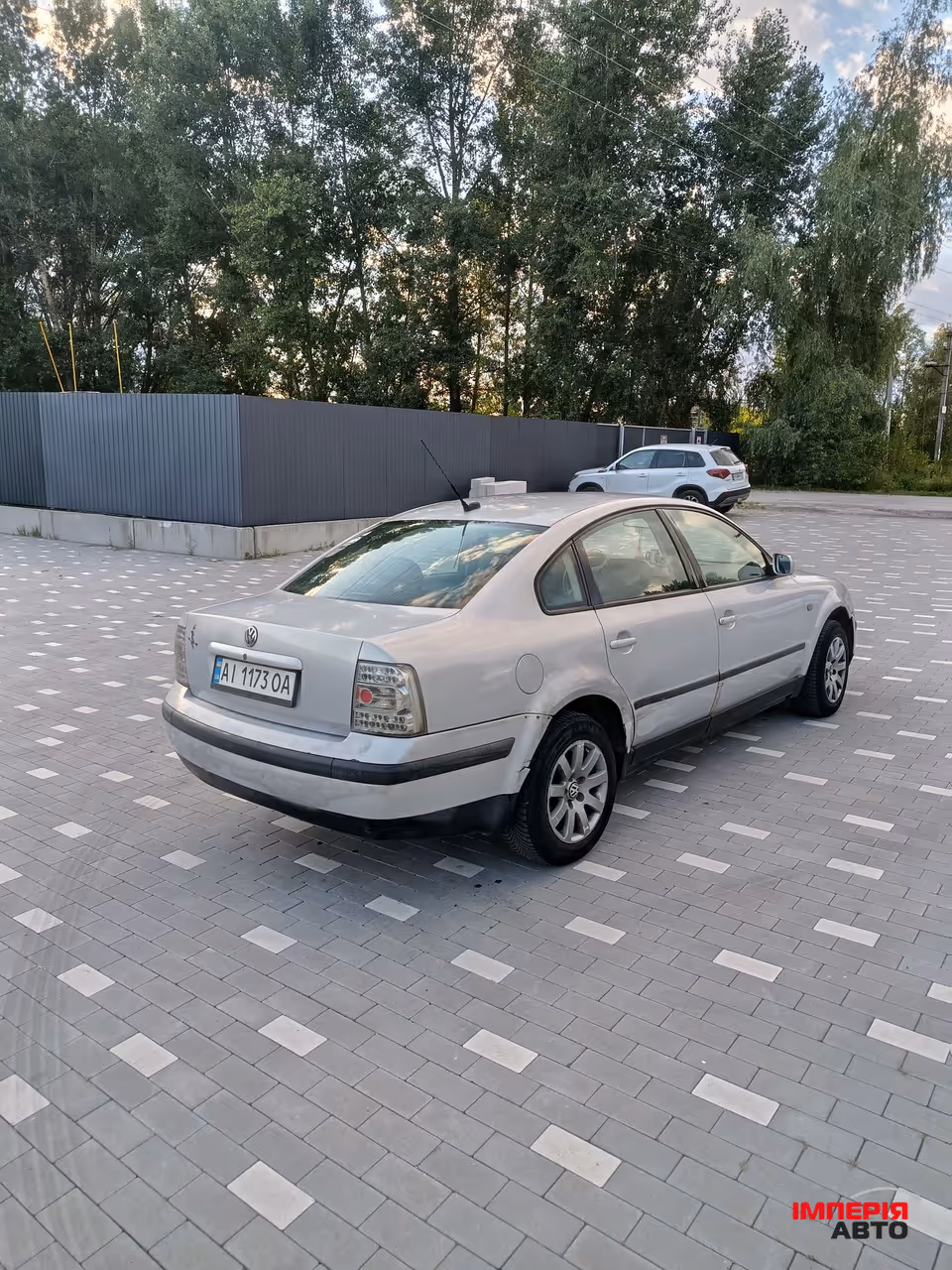 Volkswagen Passat - фото 6