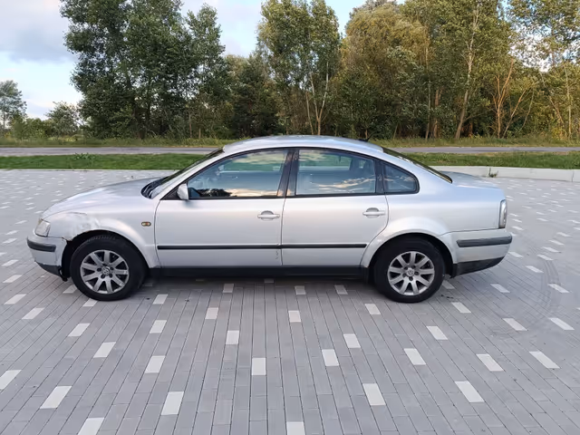 Volkswagen Passat - фото 3