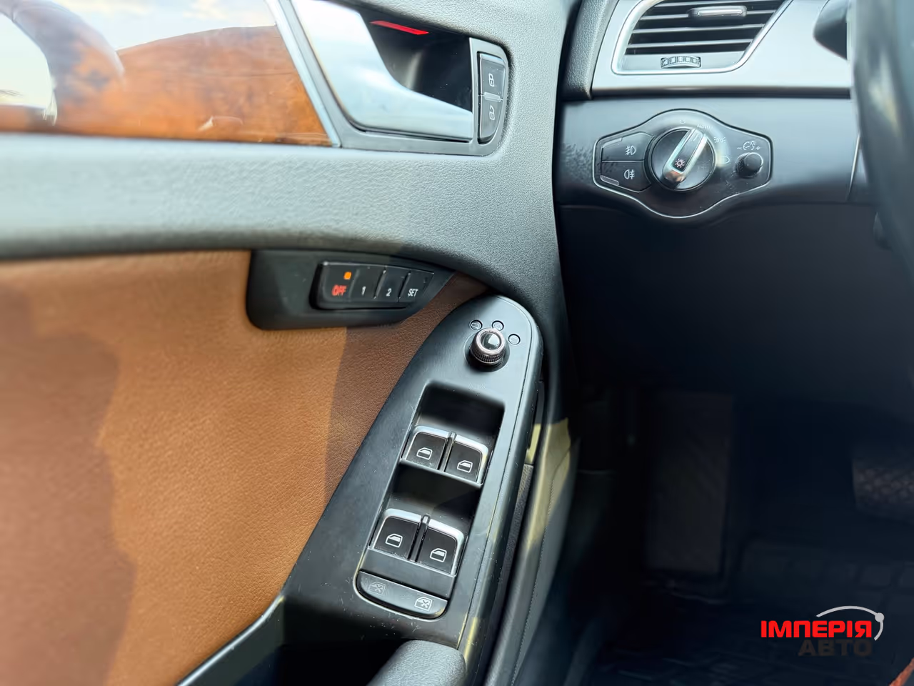 Audi A4 - фото 19