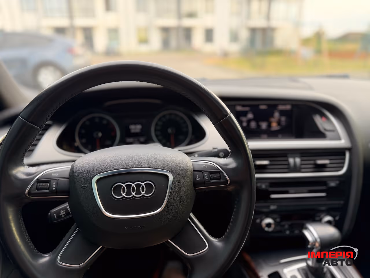 Audi A4 - фото 24