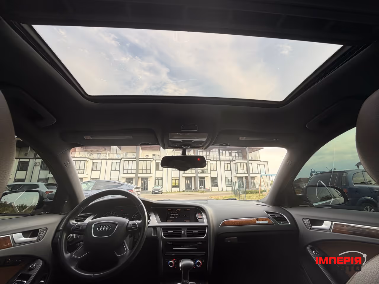 Audi A4 - фото 18