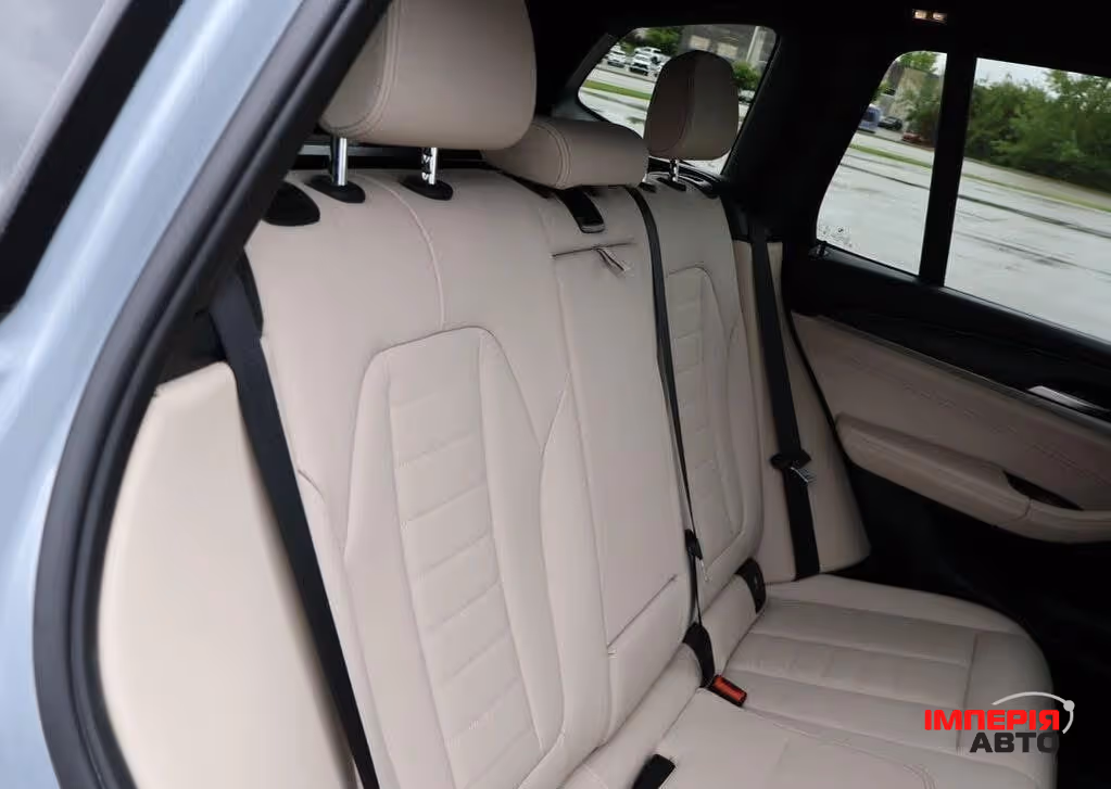 BMW X3 - фото 11