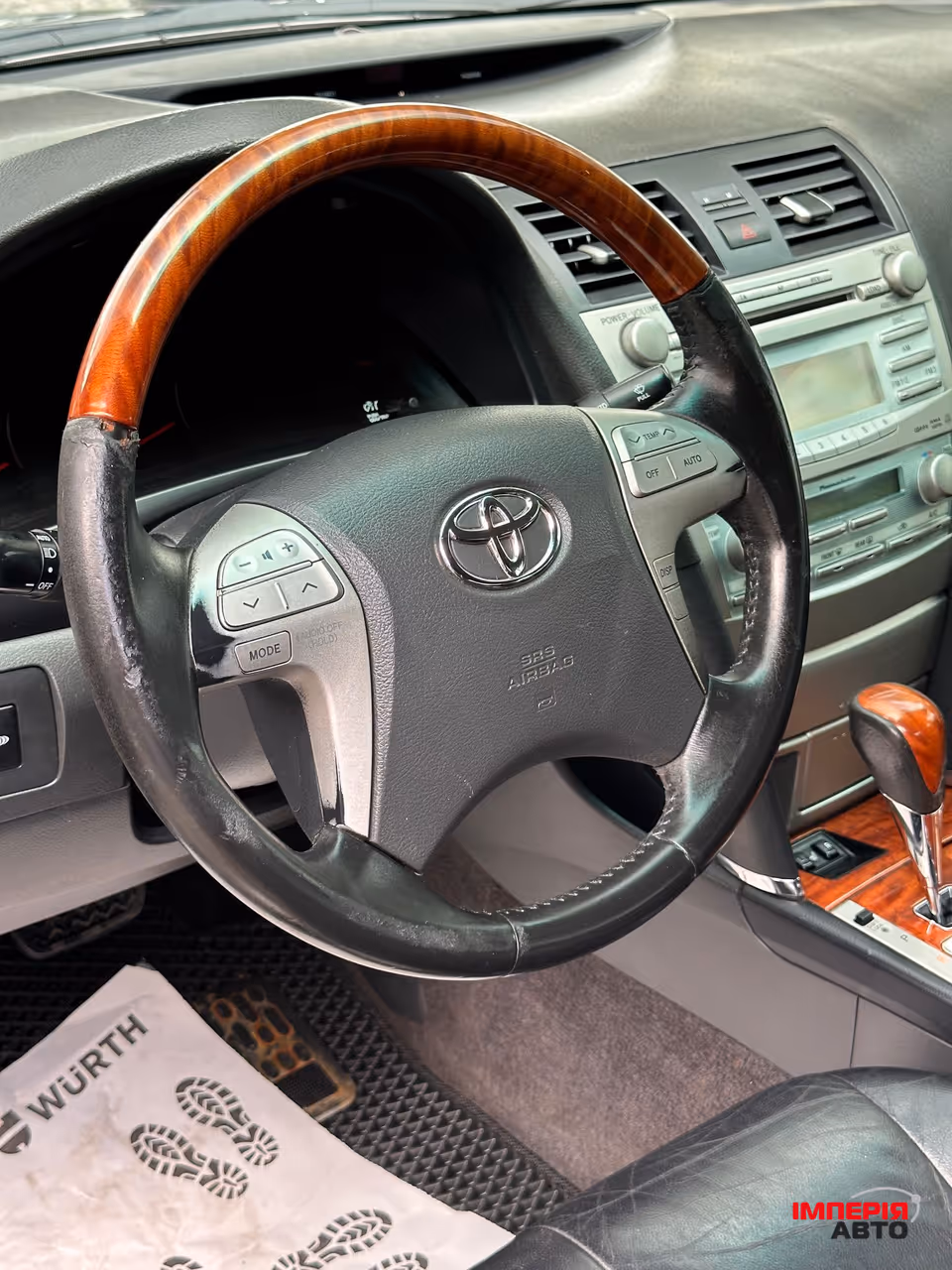 Toyota Camry - фото 7