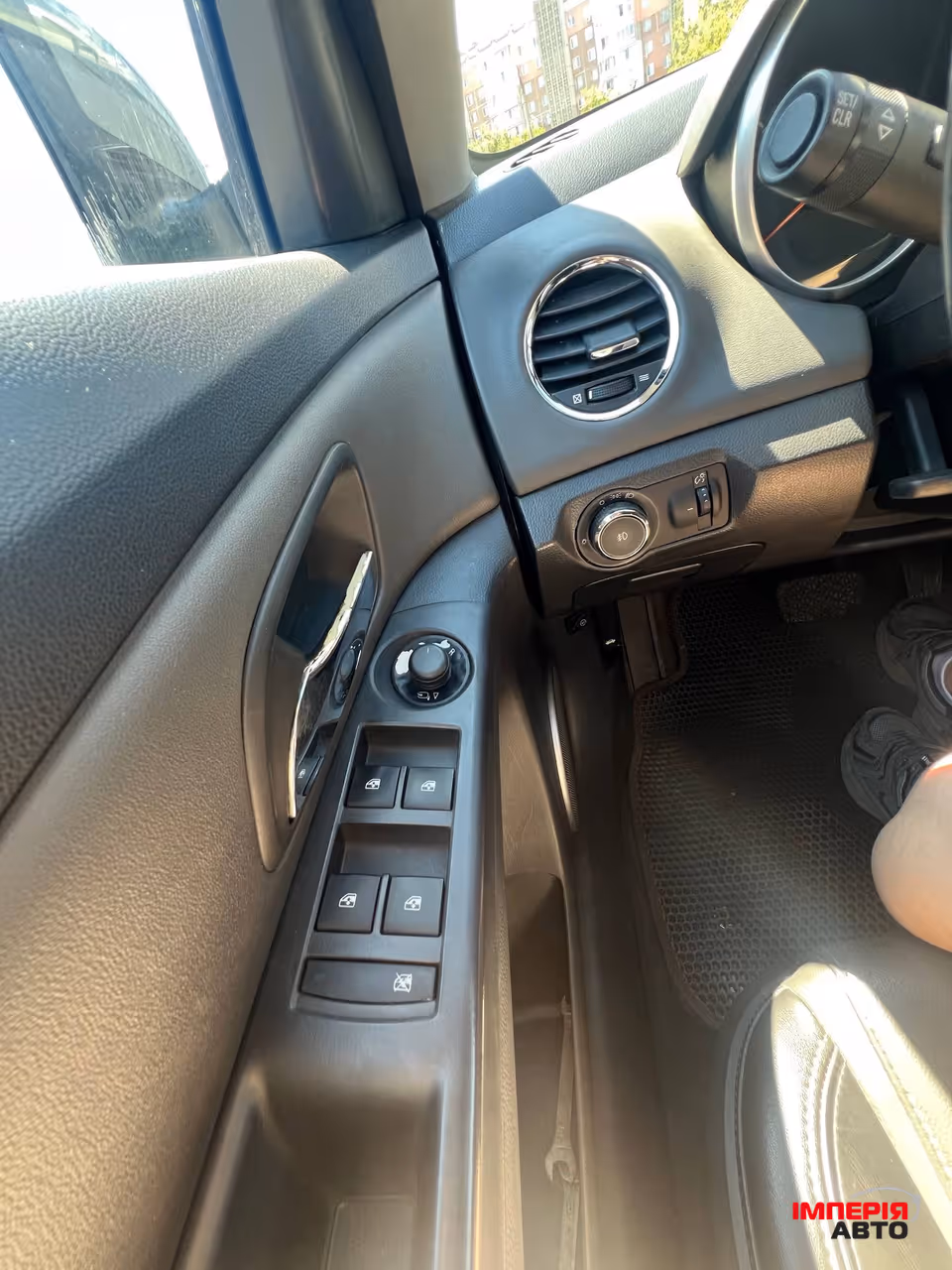 Chevrolet Cruze - фото 6
