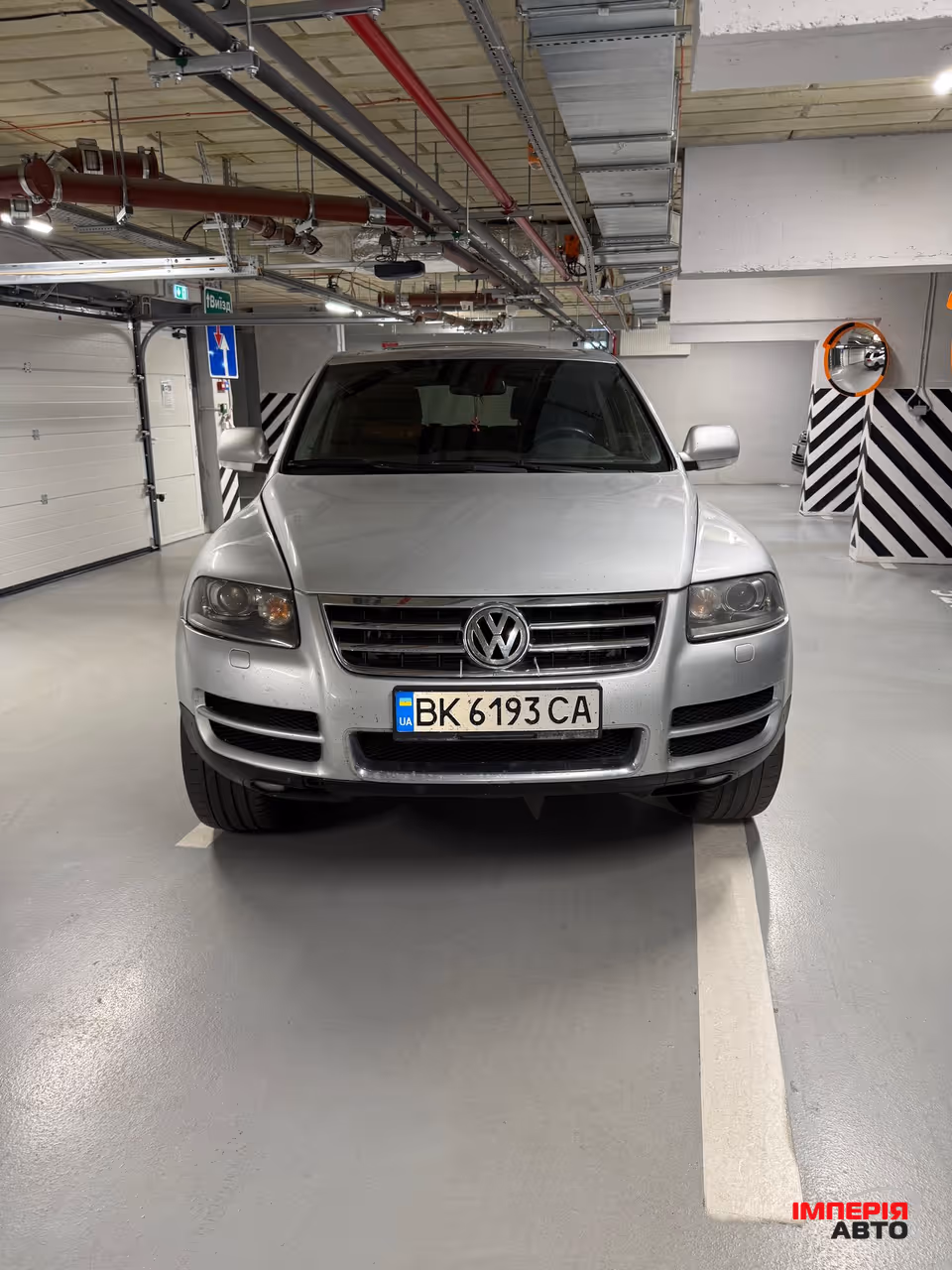 Volkswagen Touareg - фото 5