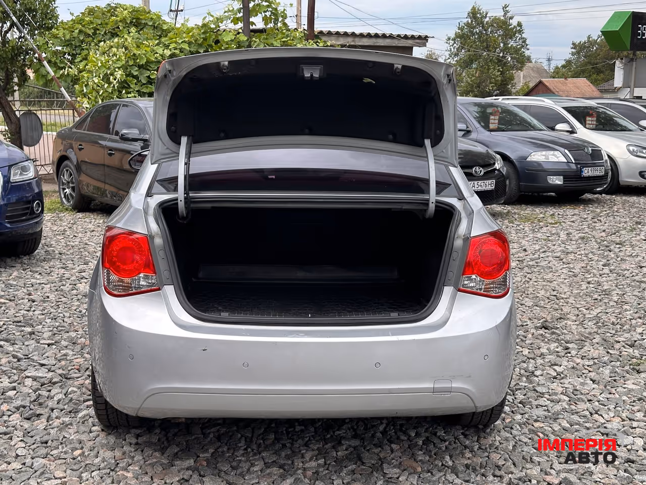 Chevrolet Cruze - фото 10